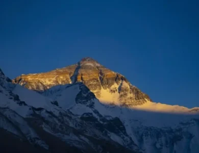 Two Indian Climbers Die Descending Mount Everest