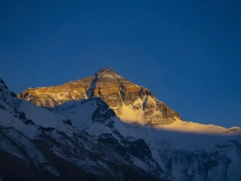 Two Indian Climbers Die Descending Mount Everest