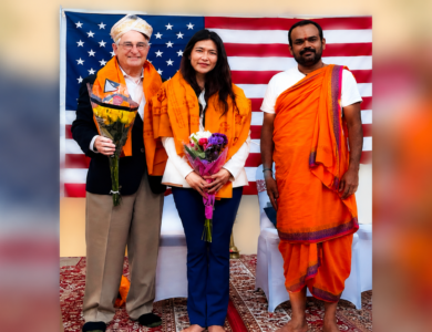 Irvine Mayor Larry Agran Attends Hindu Mandir's America250 Celebration
