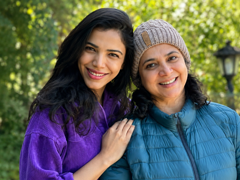 Mother-Daughter Duo Shriya, Supriya Pilgaonkar Plant 1,500 Saplings