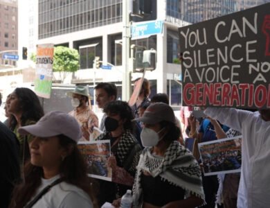Los Angeles Vigil Expresses Solidarity With India Student Protestors