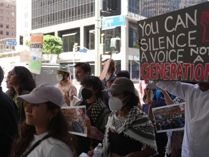 Los Angeles Vigil Expresses Solidarity With India Student Protestors