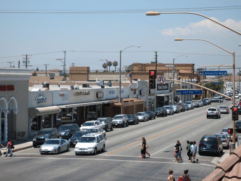 Artesia, CA, Expands Security Rebate Program To Businesses