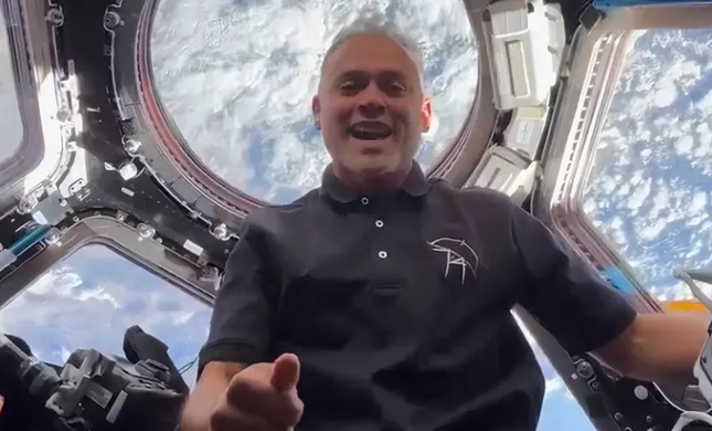 Astronaut-Physician Anil Menon Highlights Space Station Medical Research