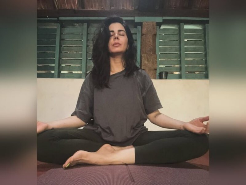 Kirti Kulhari After Battling Months Of Stress, Takes Wellness Break