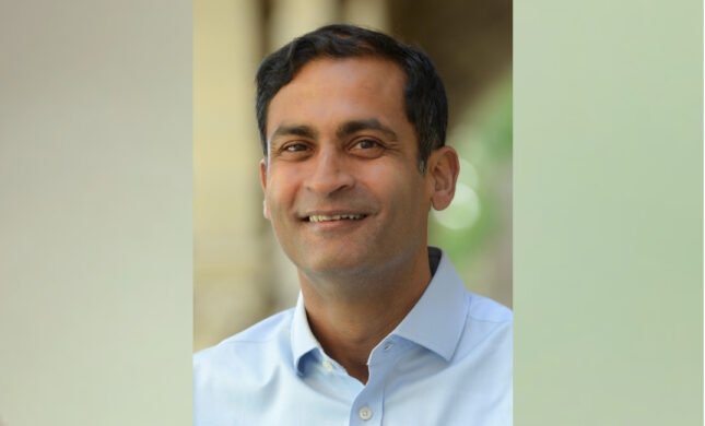 Stanford Scholar Saumitra Jha Named Falling Walls Finalist