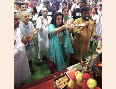Amisha Patel Joins Jersey City Ganesh Festival Celebrations