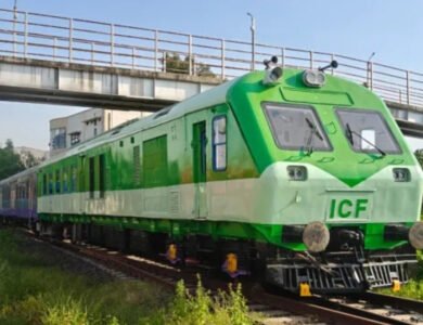 India Launches First LNG-Powered Train To Cut Diesel Use