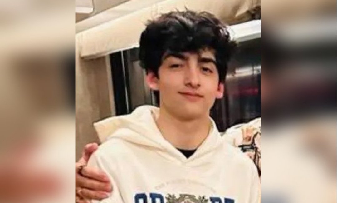 Hrehaan Roshan Calls Debut Song A ‘Commitment To Somebody You Love’