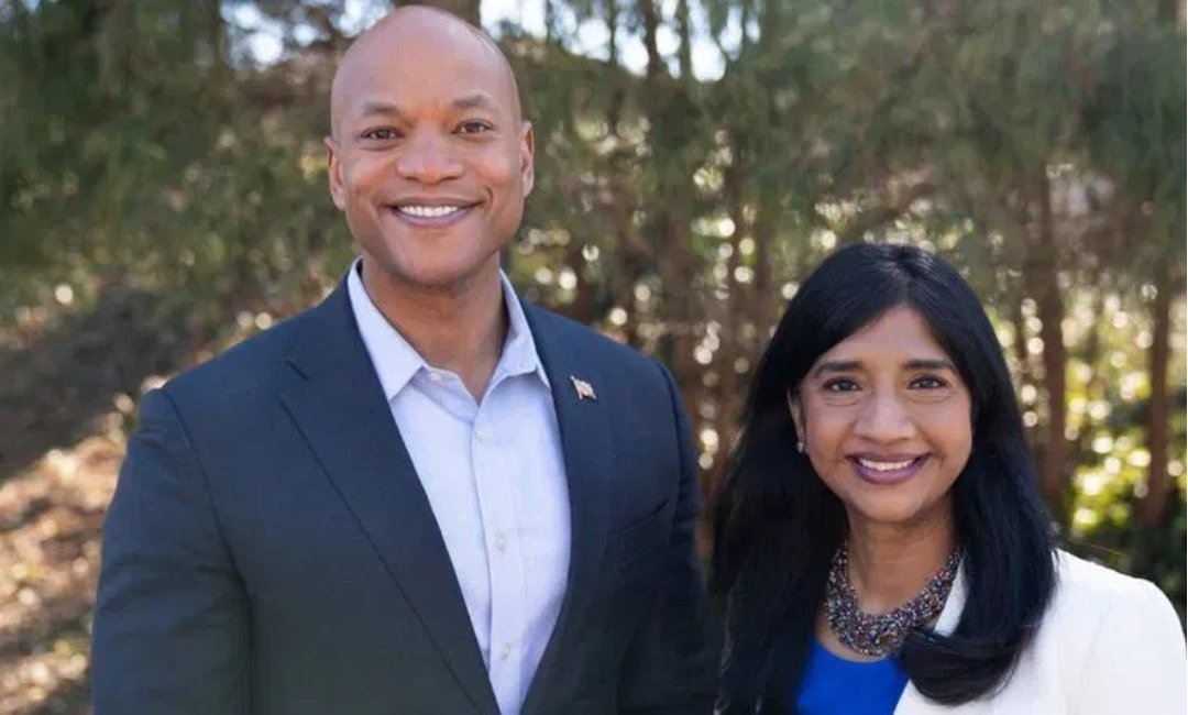 Moore Praises AAPI Community, Hails Aruna Miller At Fundraiser