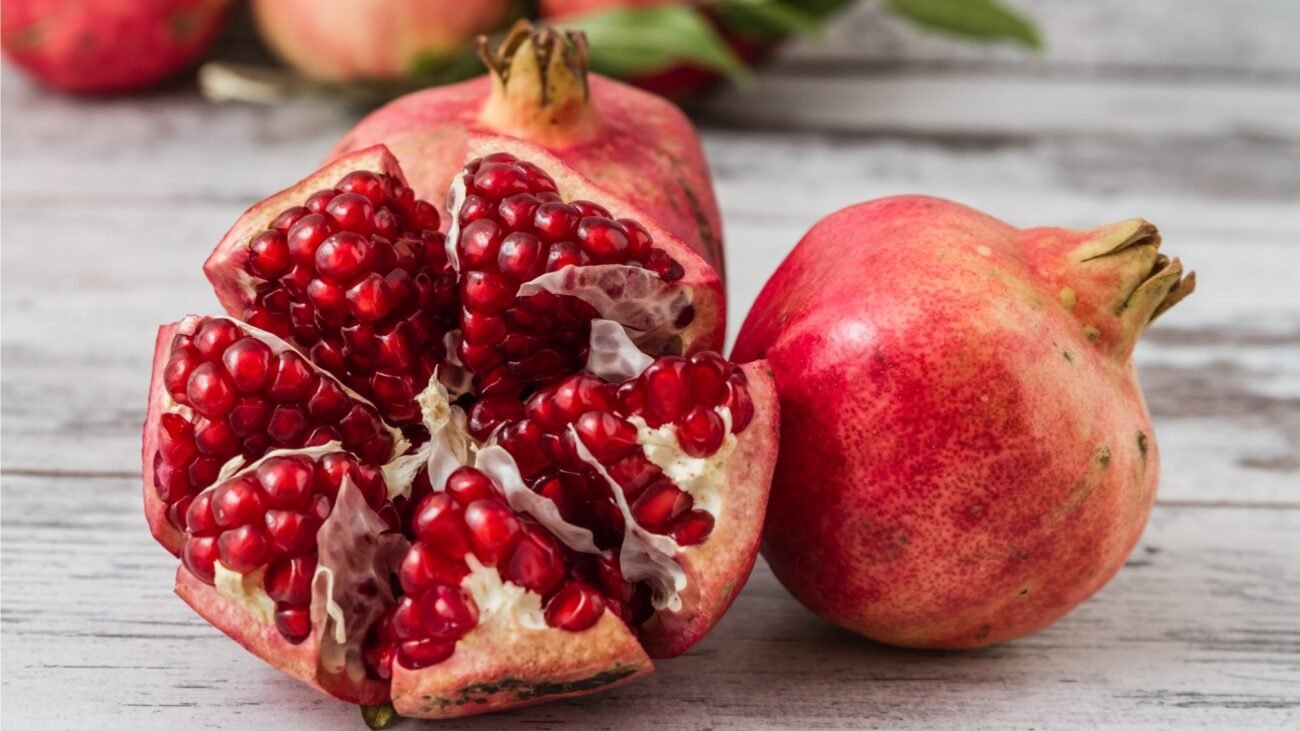 Pomegranate: The Fruit With Multiple Health Benefits