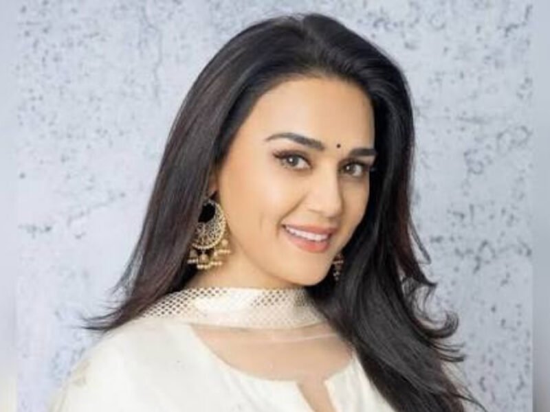 Preity Zinta Shuttled Between India, US While Shooting ‘VIBE’