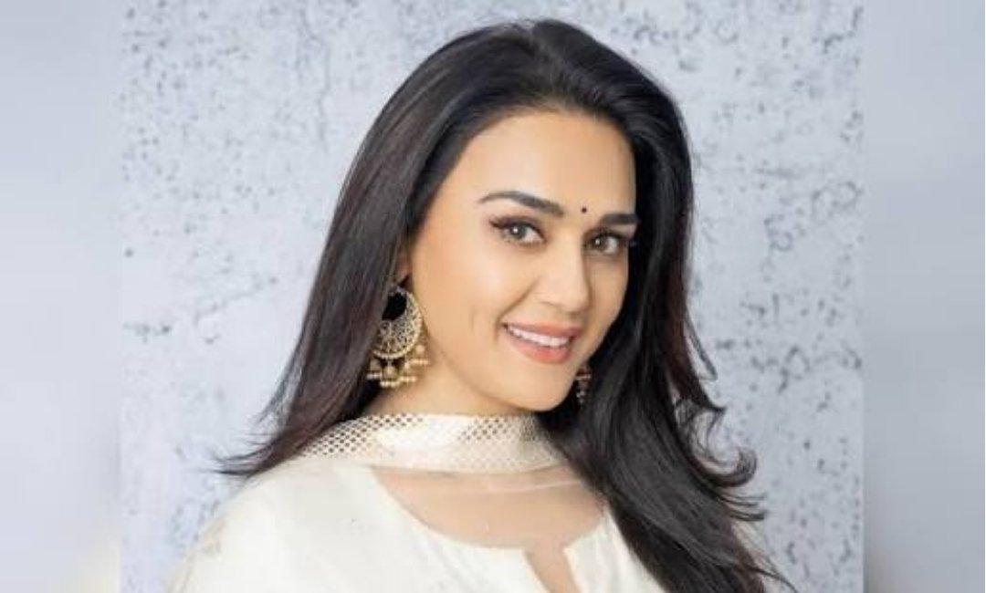 Preity Zinta Shuttled Between India, US While Shooting ‘VIBE’