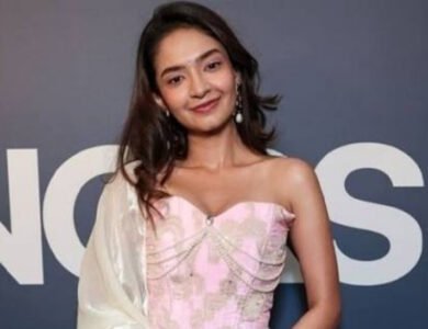 Actress Anushka Sen
