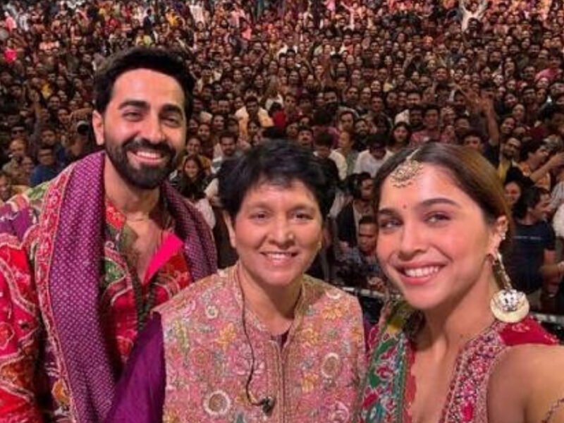 Falguni Pathak with Ayushmann Khurrana and Sharvari at her Mumbai garba night
