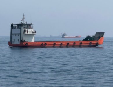 India Tracks 163 Indians Aboard 12 Persian Gulf Ships