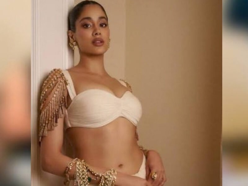 Janhvi Kapoor wears a Bengal Muslin Khadi saree at the BoF 500 gala in Paris.