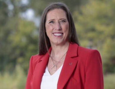 Republican congressional candidate Jennifer Davis discusses her India connections and campaign for Illinois’ 8th District seat.