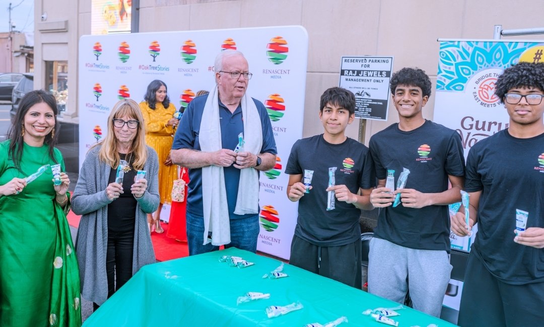 Community members gather at the OakTreeStories Bollywood Jamming event in Iselin, New Jersey