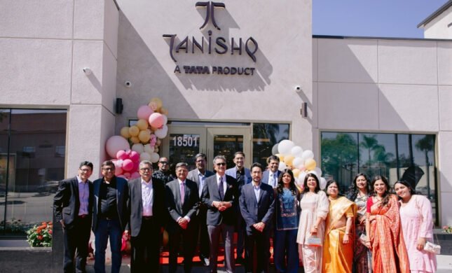 Grand opening of Tanishq’s jewelry store in Artesia, California