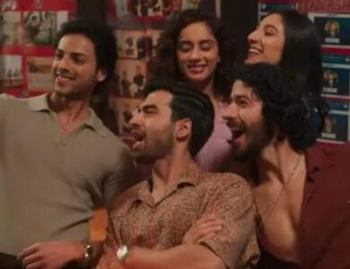 Arijit Singh Reunites With 'Tera Yaar Hoon Main' Team